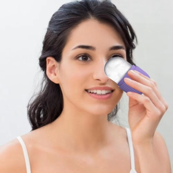 Ice Roller Facial Massage & Scrub Tool – Silicone Ice Cube Roller