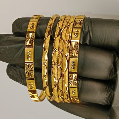 Bangles for Girls & Ladies Luxurious Gold Plated  – 2 Bangles + 4 Churiyan Set with Elegant Box – 2.5 Inch Size – Ideal for Weddings & Special Occasions