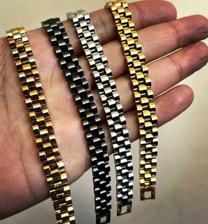 Stainless Steel Charming Hand Chain Bracelet – Stylish Accessory for Boys & Men